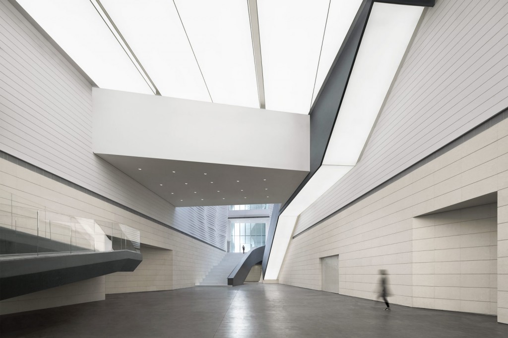 waa Museum of Contemporary Art Yinchuan interior Atrium gallery 未觉建筑 银川当代美术馆 室内 中庭 展示厅